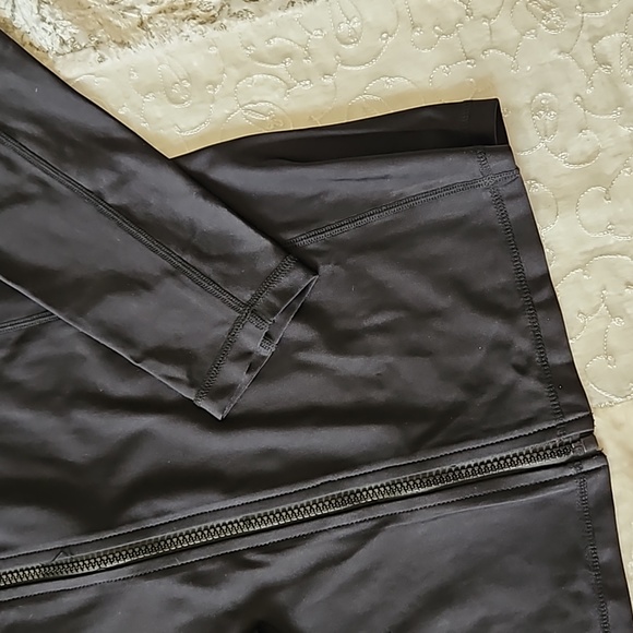 Hodo Sports UPF 50+ Full-Zip Long Sleeve - Picture 4 of 8